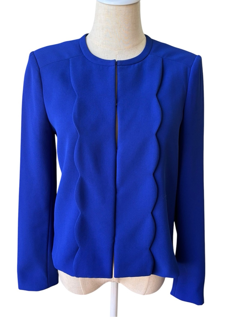 CECE Like New Royal Blue Scalloped Trim Blazer